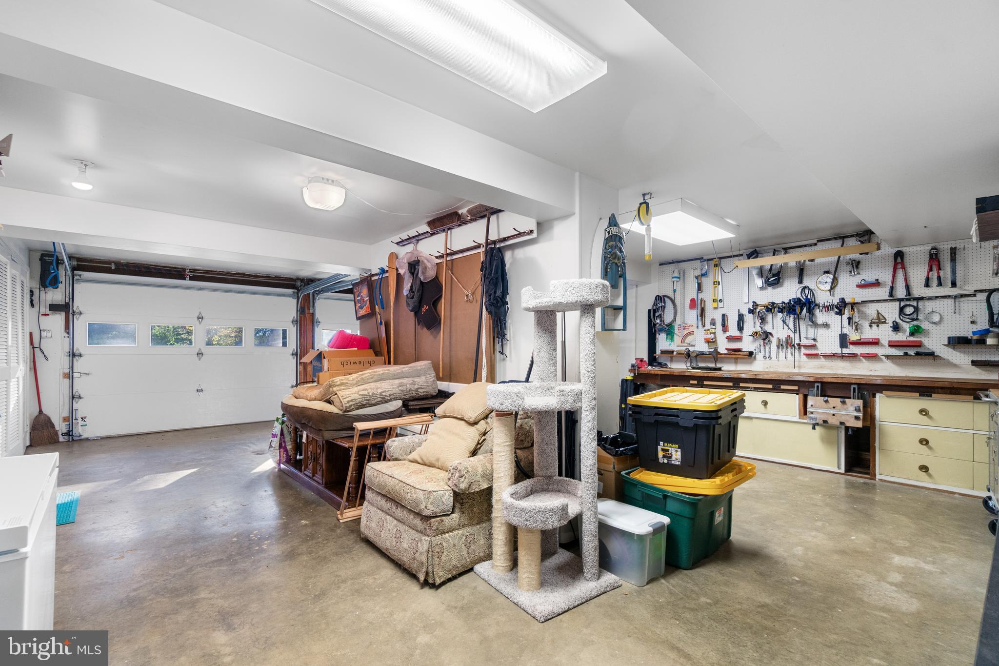 115 Spa Dr