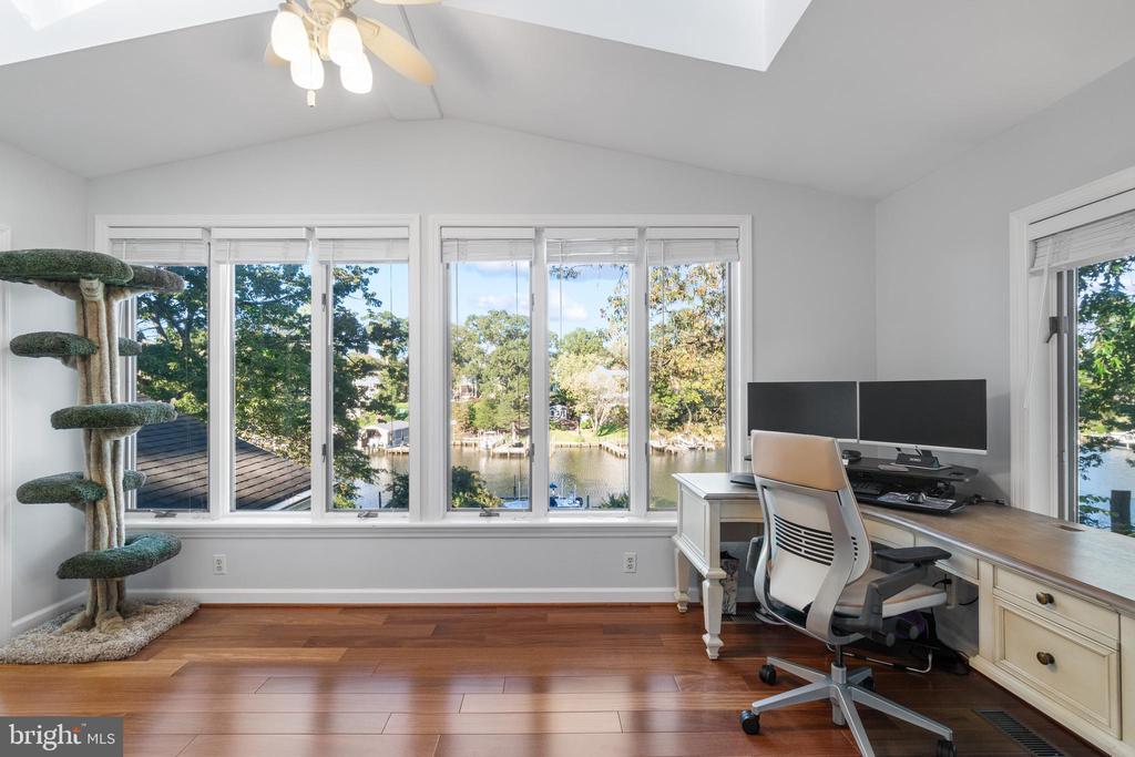 115 Spa Dr