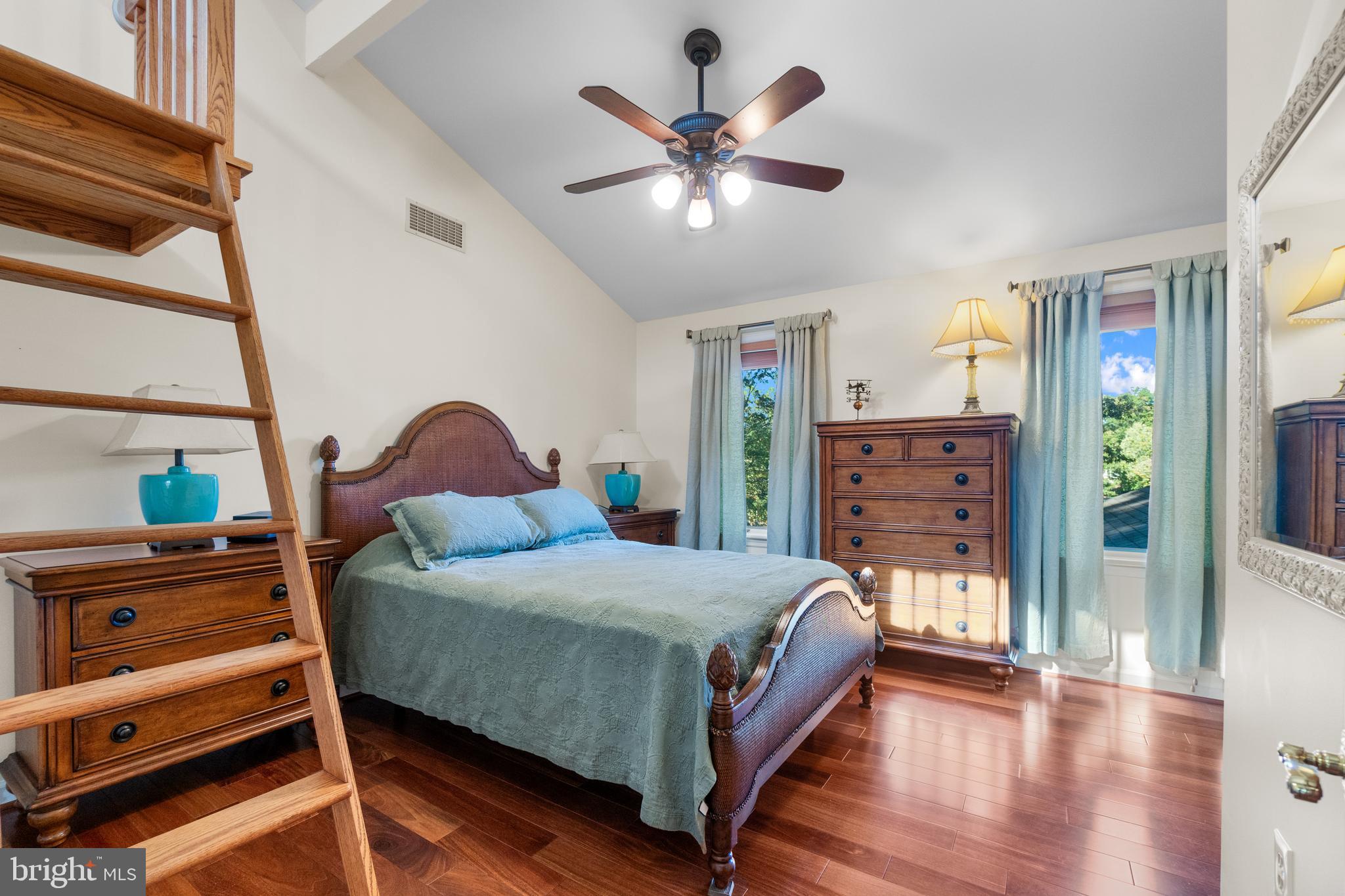 115 Spa Dr