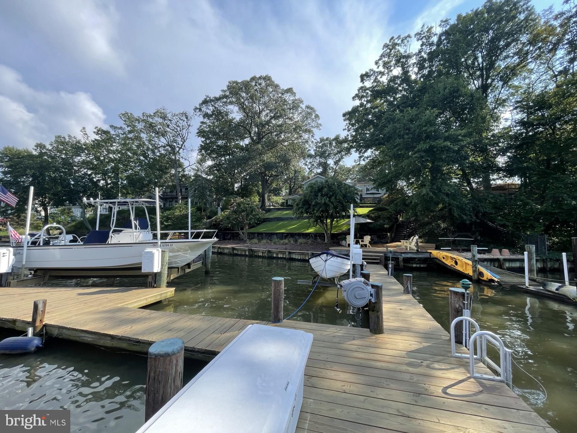 115 Spa Dr
