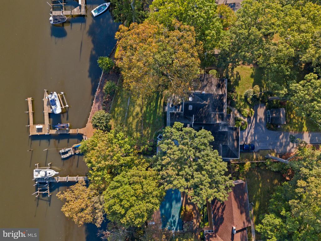 115 Spa Dr