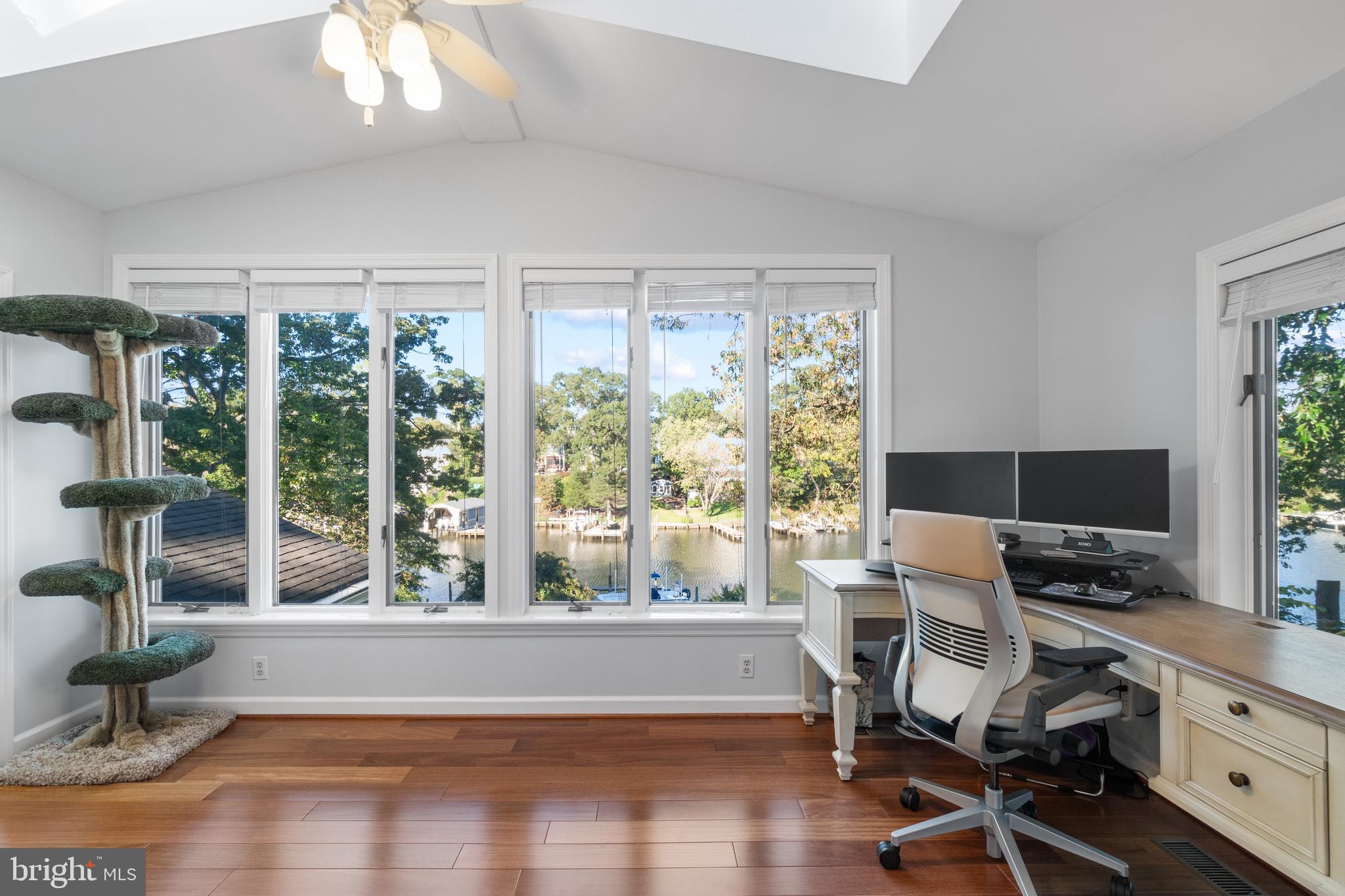 115 Spa Dr