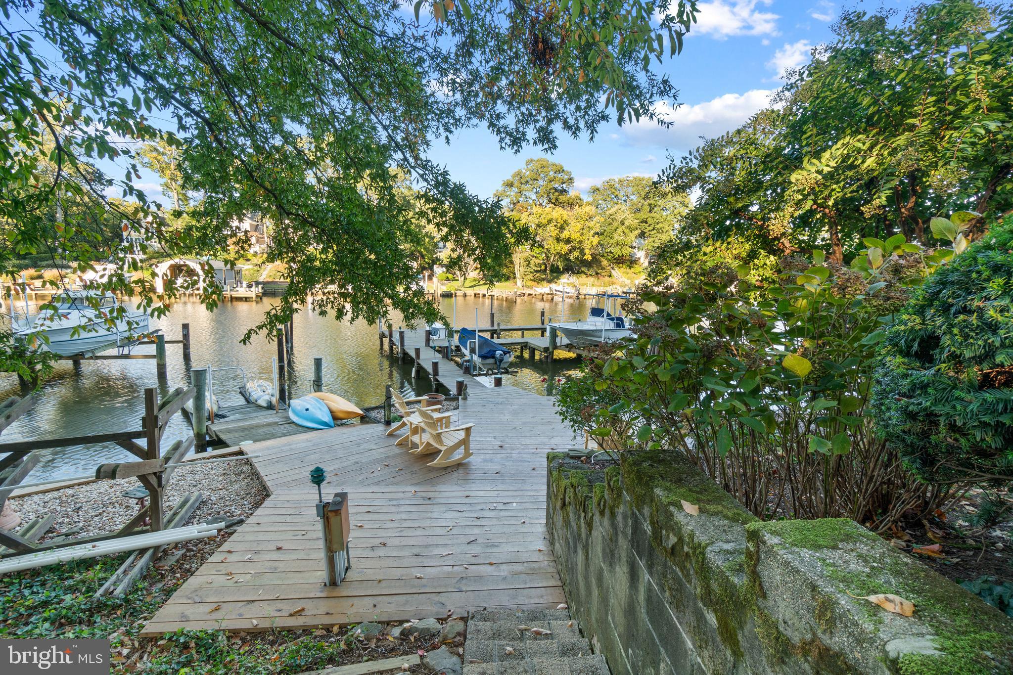 115 Spa Dr