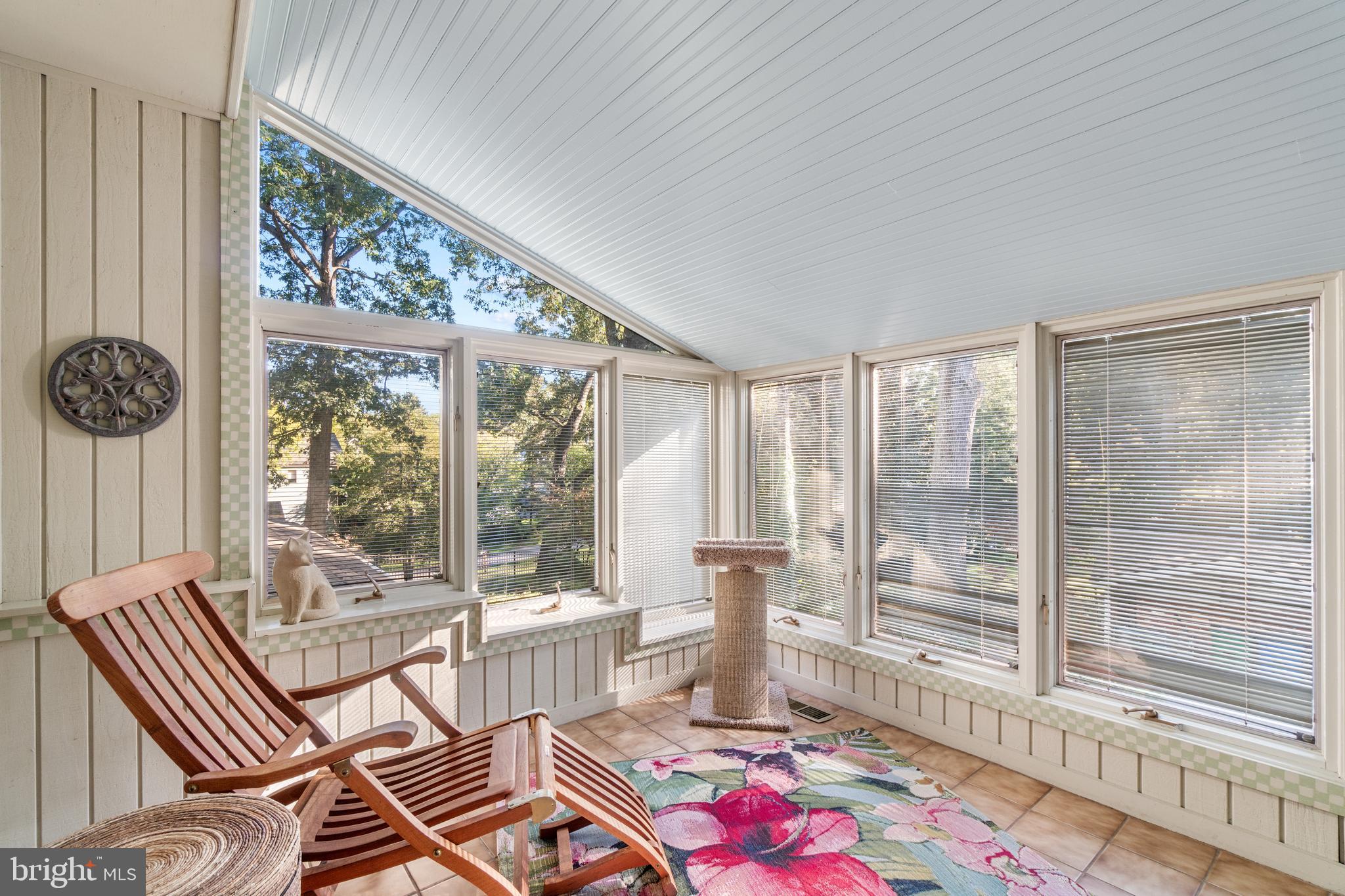 115 Spa Dr