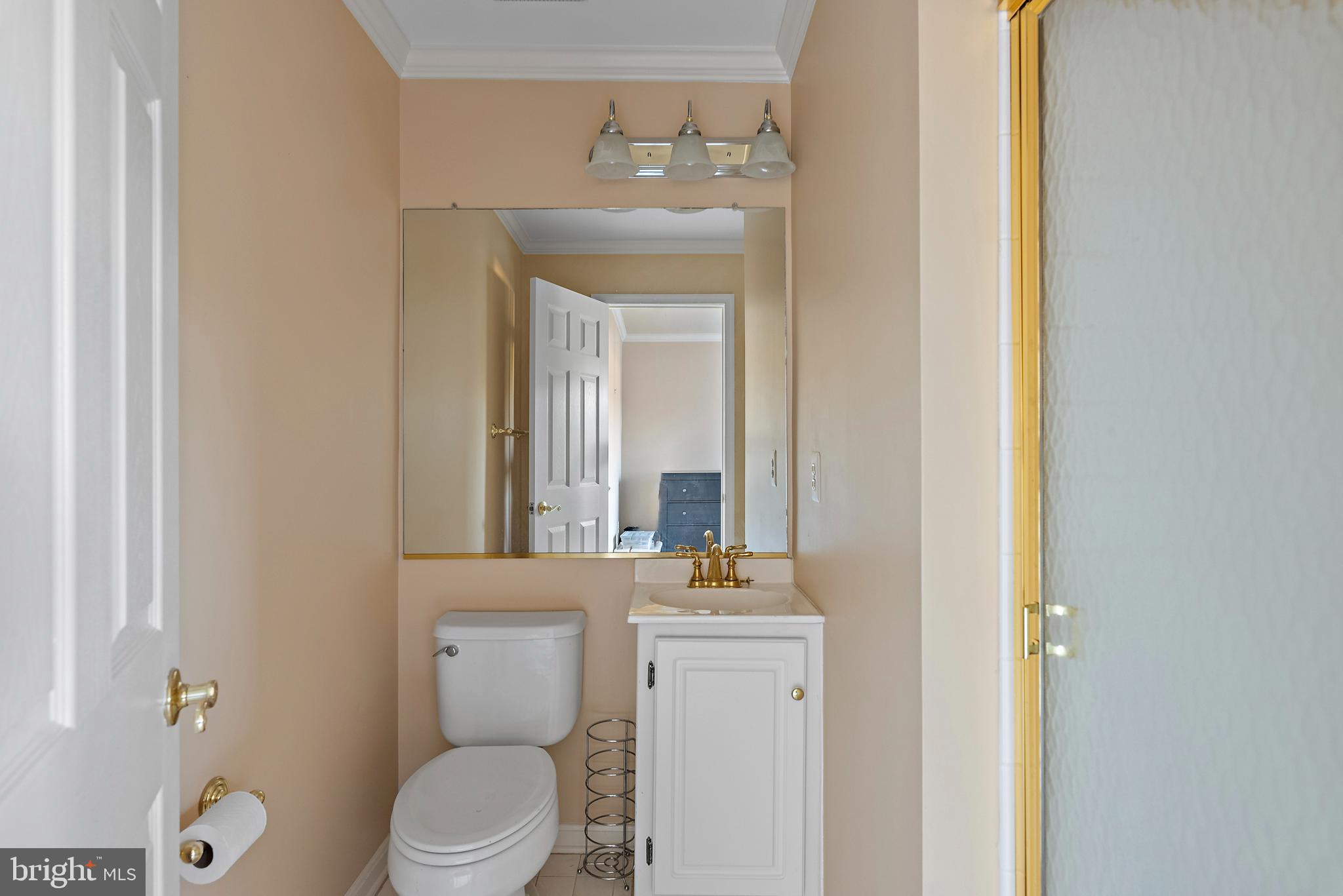 2002 PEGGY STEWART WAY #203