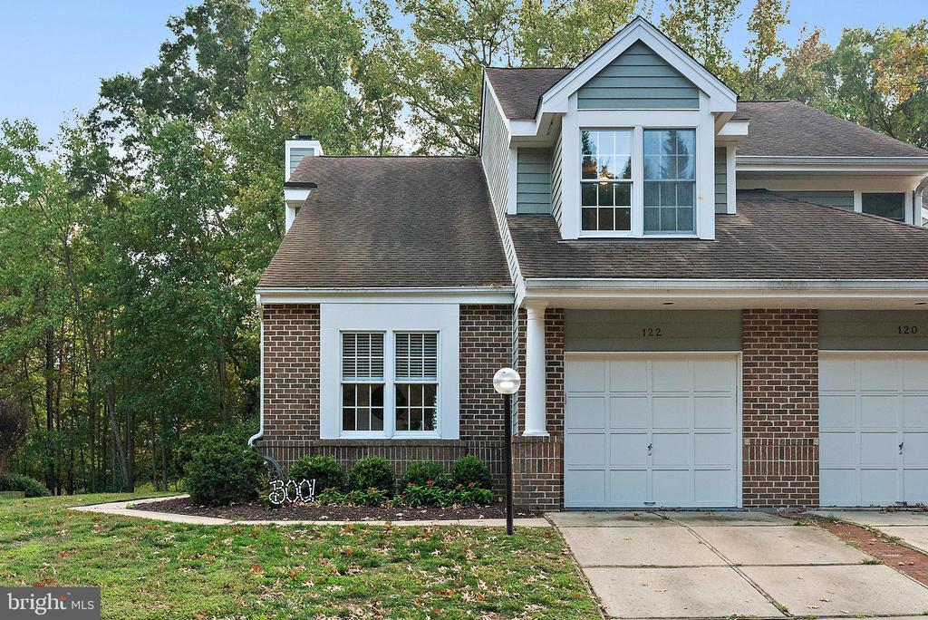 122 Spring Place Way