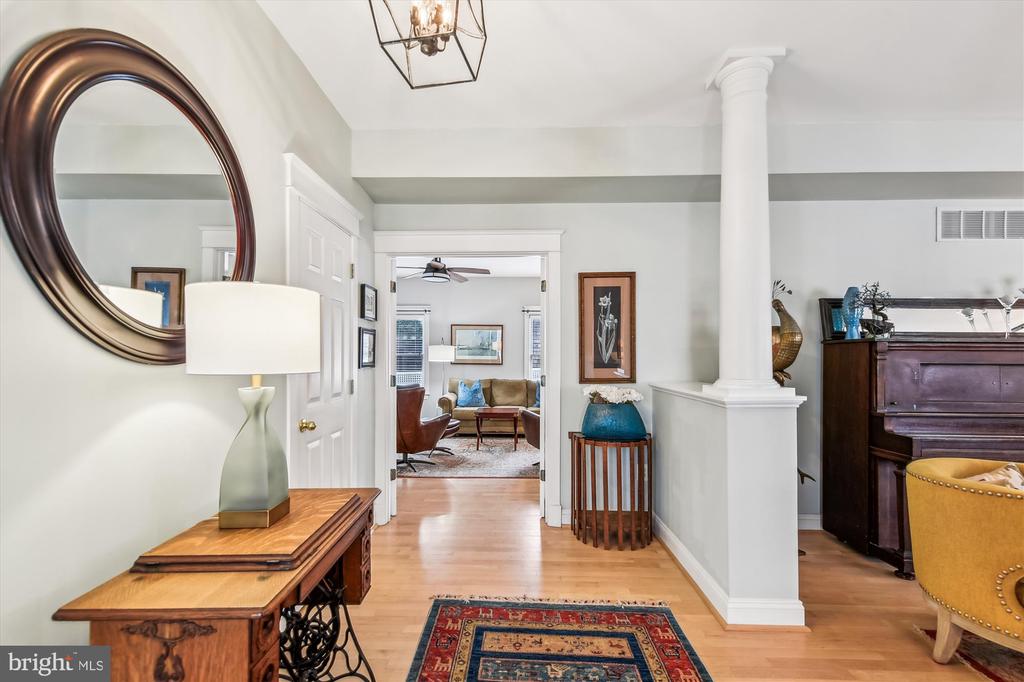 2 Danielle Ct
