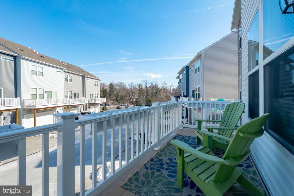 321 Bright Light Ct