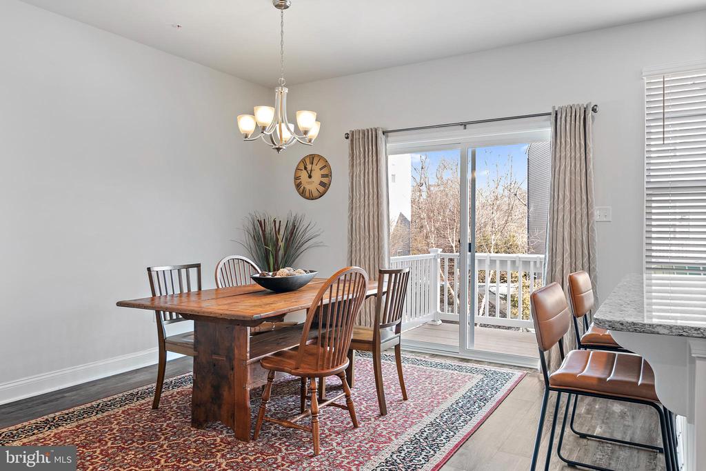 321 Bright Light Ct