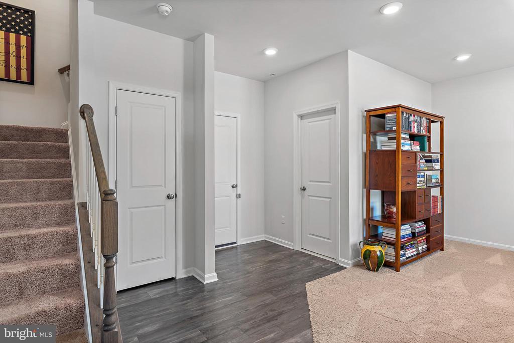 321 Bright Light Ct