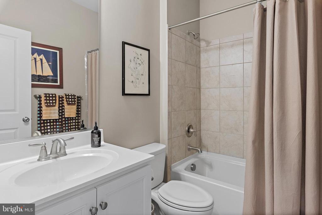 321 Bright Light Ct