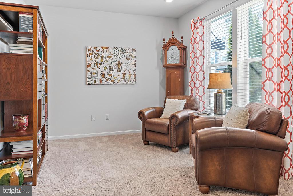 321 Bright Light Ct
