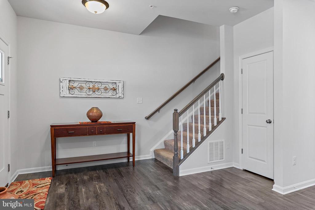 321 Bright Light Ct