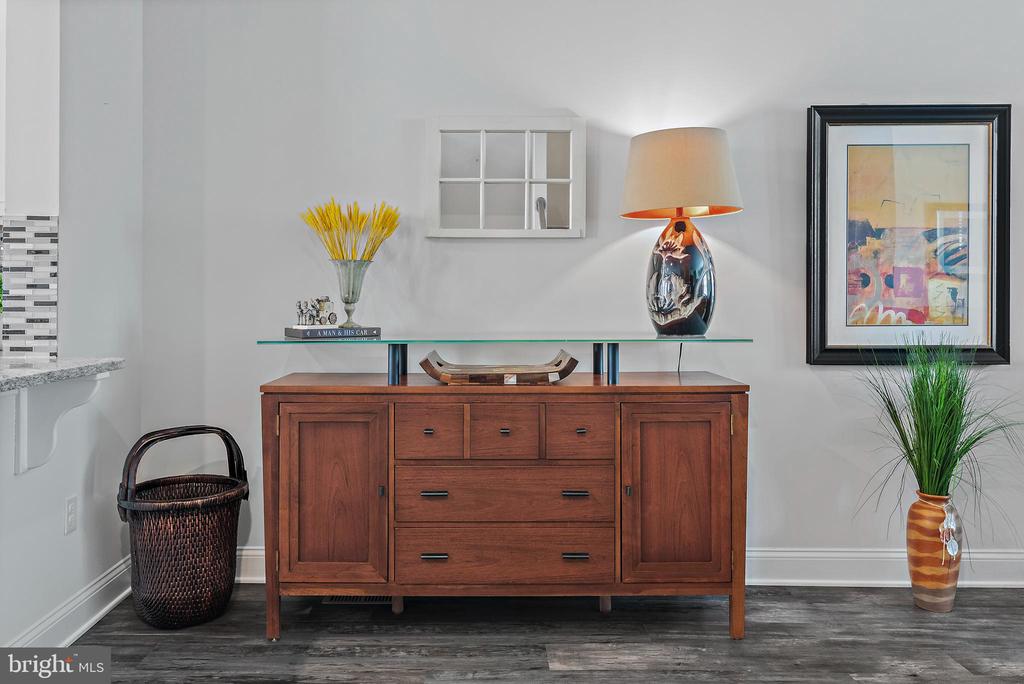 321 Bright Light Ct