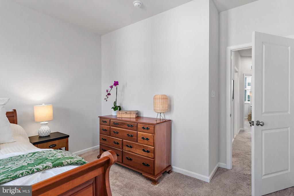 321 Bright Light Ct