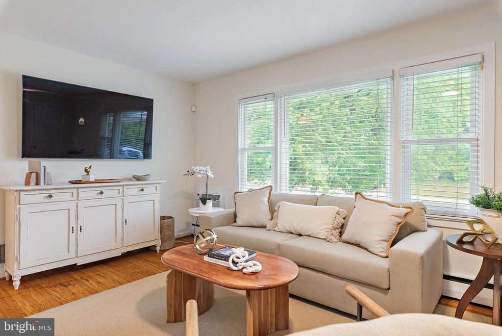 1808 Bay Ridge Ave