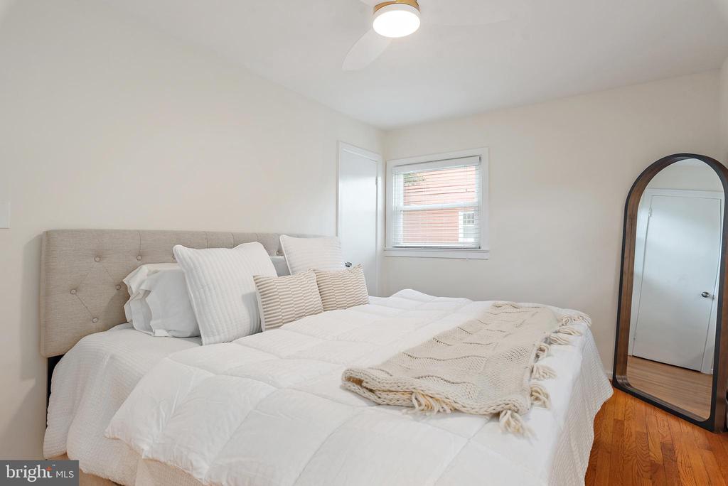 1808 Bay Ridge Ave