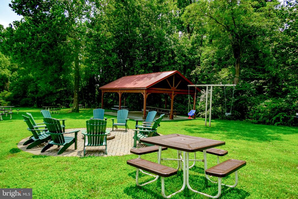 2657 Carrollton Rd