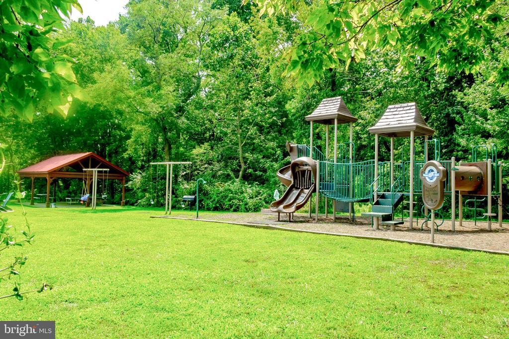 2657 Carrollton Rd