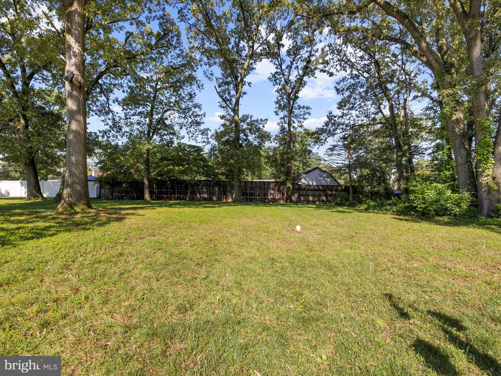 8370 Brookwood Rd