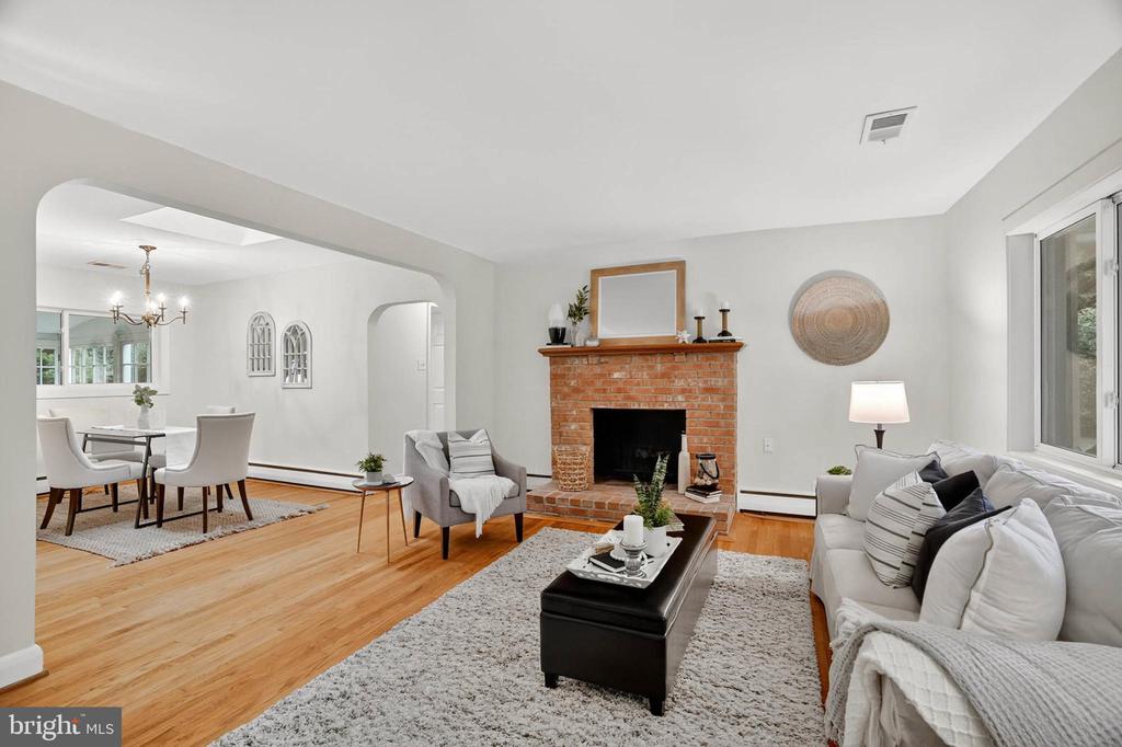 105 GIDDINGS AVENUE