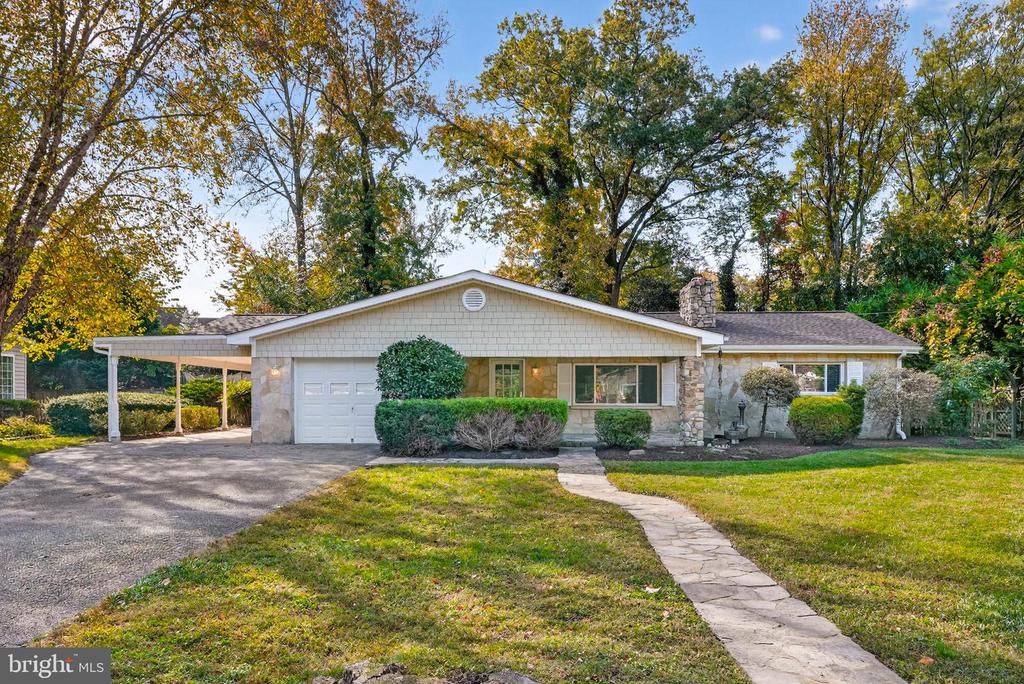 105 GIDDINGS AVENUE