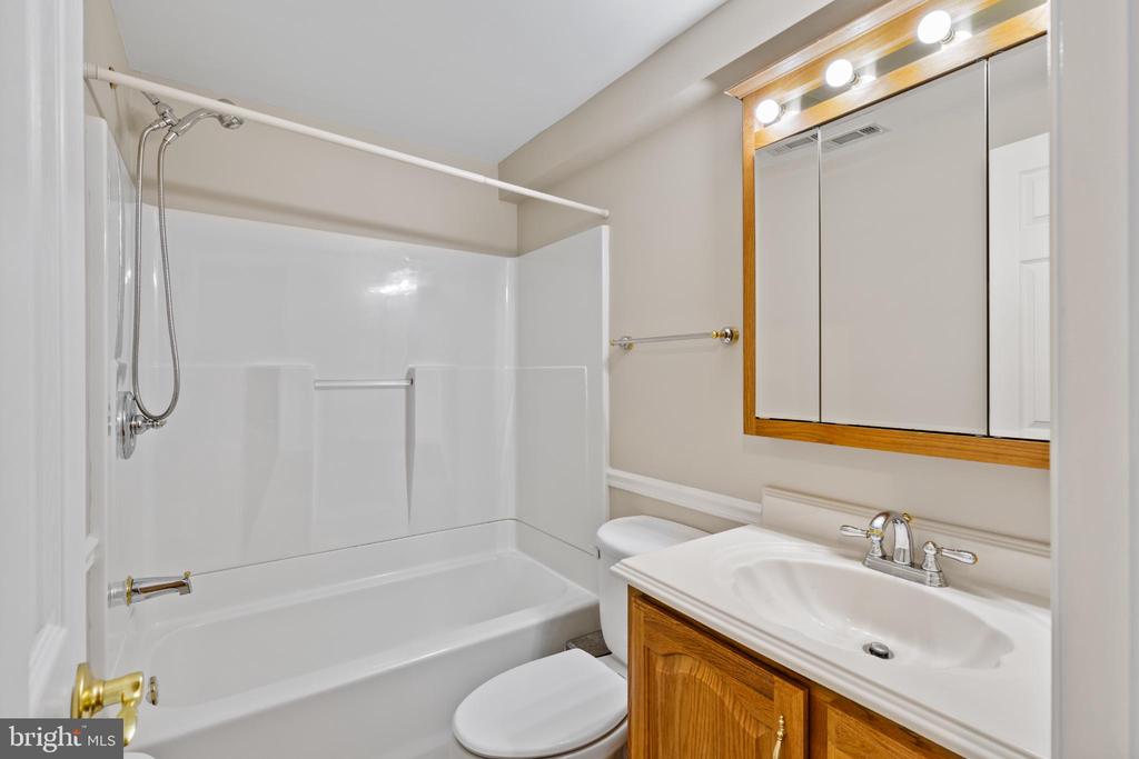 1424 MILLWOOD COURT