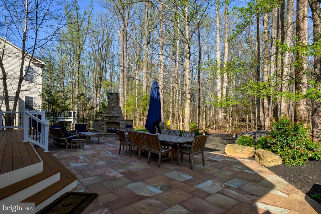 720 FANTAIL COURT