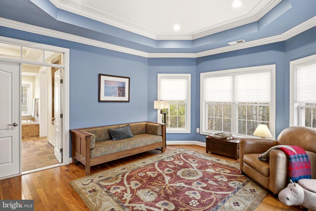 720 FANTAIL COURT