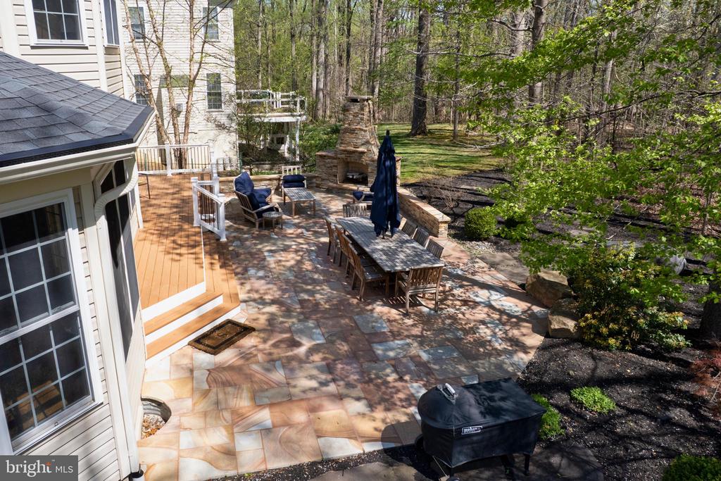 720 FANTAIL COURT
