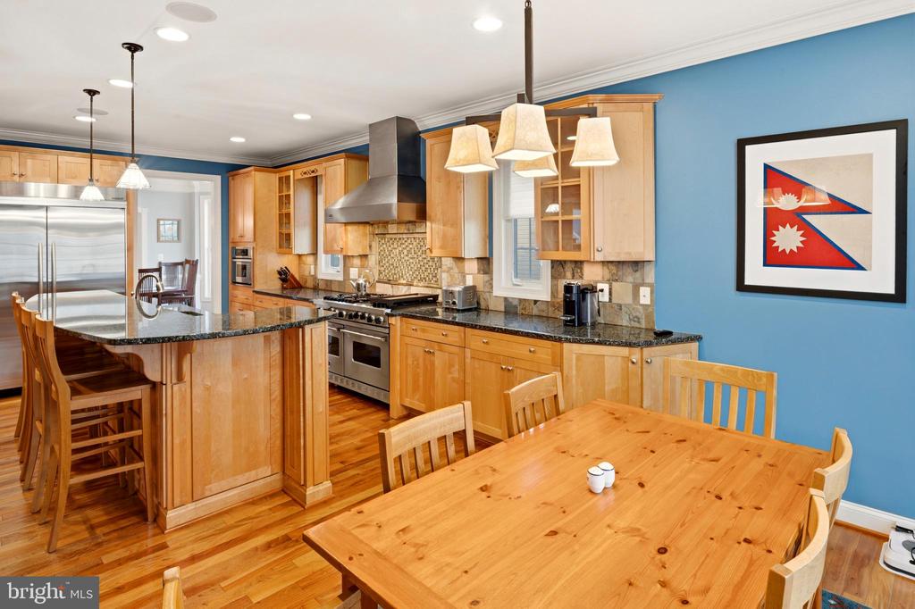 720 FANTAIL COURT