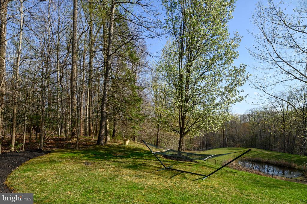 720 FANTAIL COURT