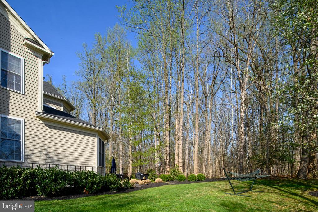 720 FANTAIL COURT