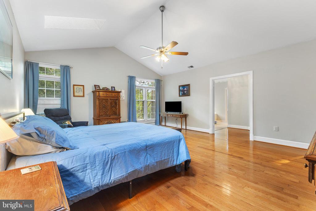 3281 CHRISLAND DRIVE