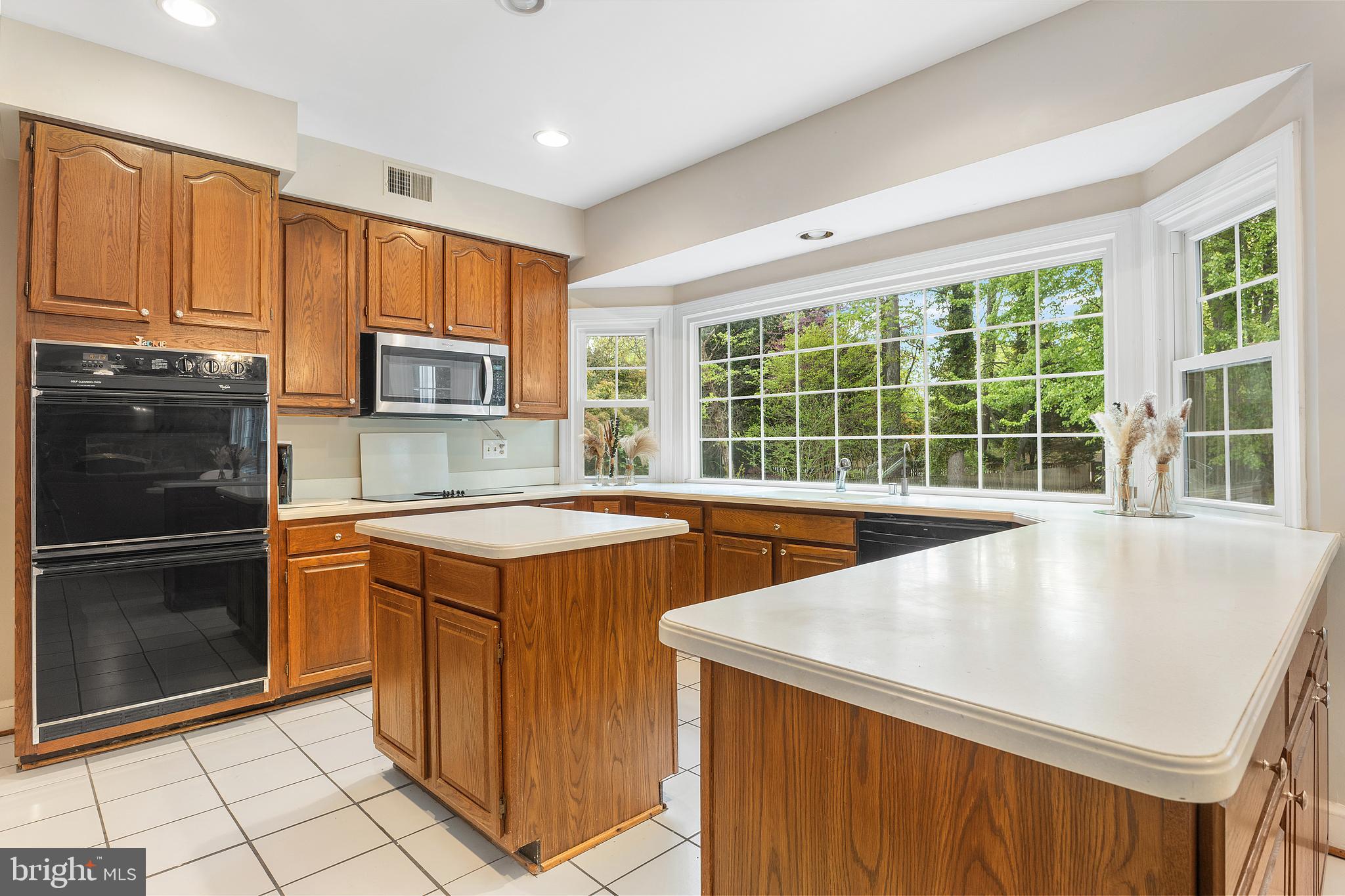 3281 CHRISLAND DRIVE