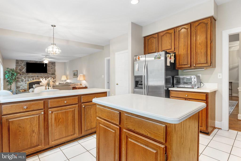 3281 CHRISLAND DRIVE