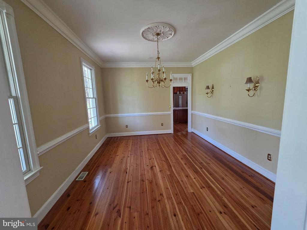 1918 MACKIEBETH COURT