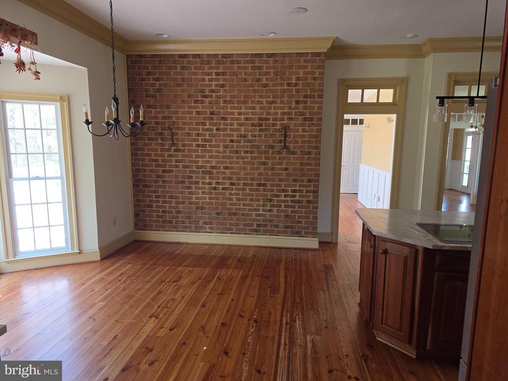 1918 MACKIEBETH COURT