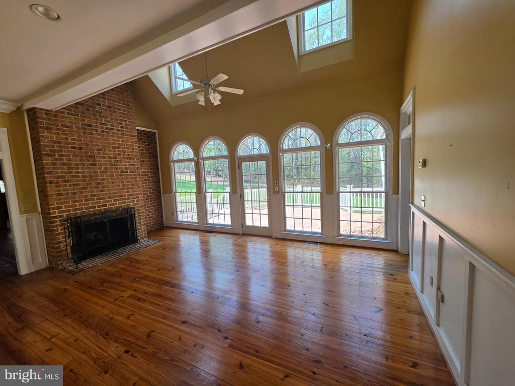 1918 MACKIEBETH COURT