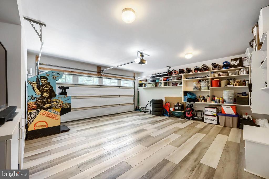 1258 HICKORY HILL CIRCLE