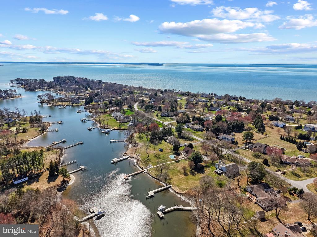 40 GREENWOOD SHOALS