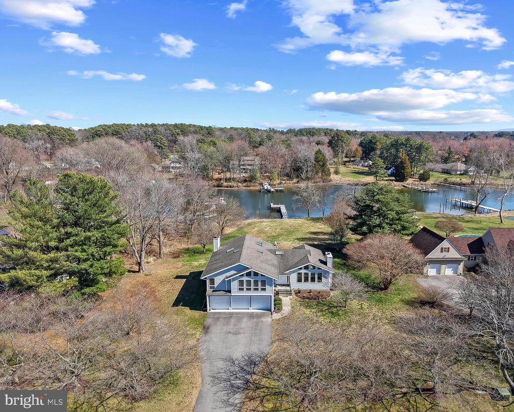 40 GREENWOOD SHOALS