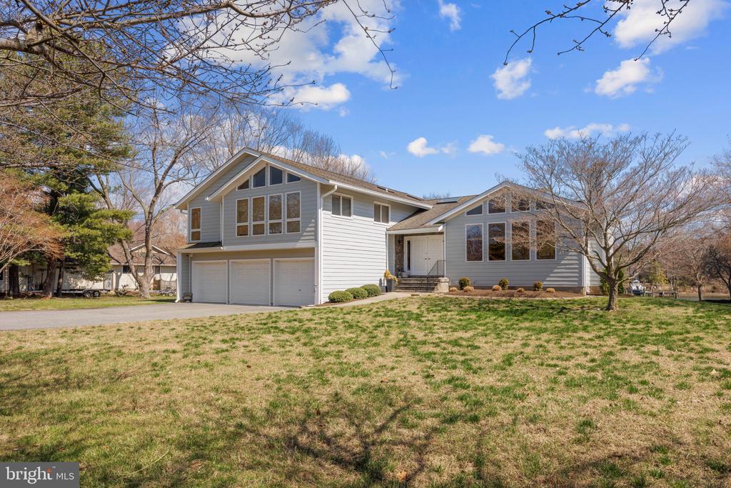 40 GREENWOOD SHOALS