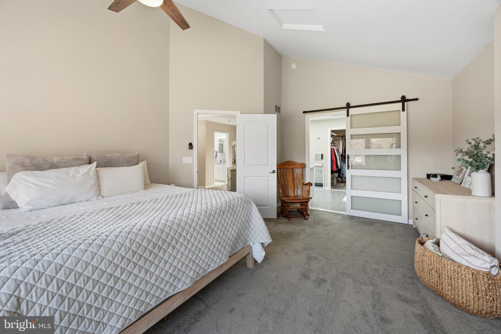 40 GREENWOOD SHOALS