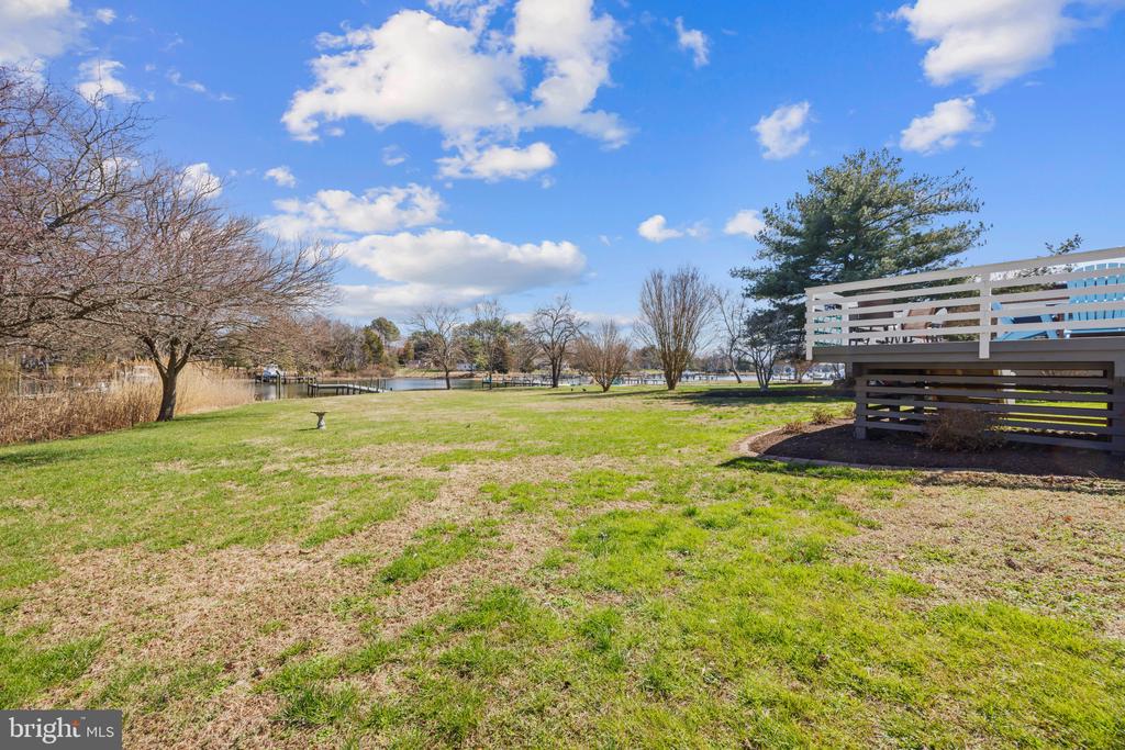 40 GREENWOOD SHOALS