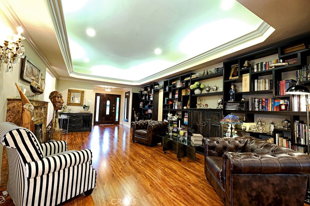 4727 Greenbush Avenue