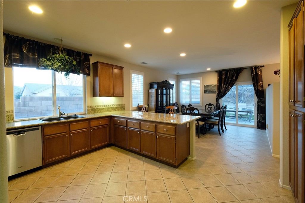 44638 Painted Desert