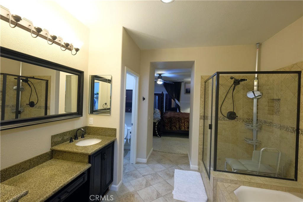 44638 Painted Desert