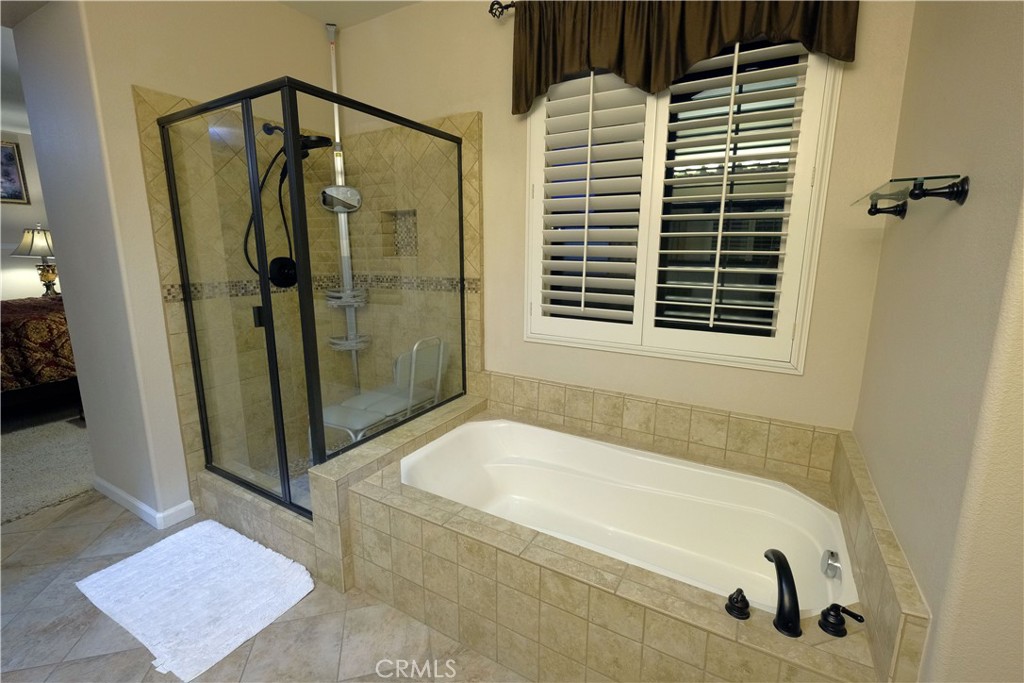 44638 Painted Desert