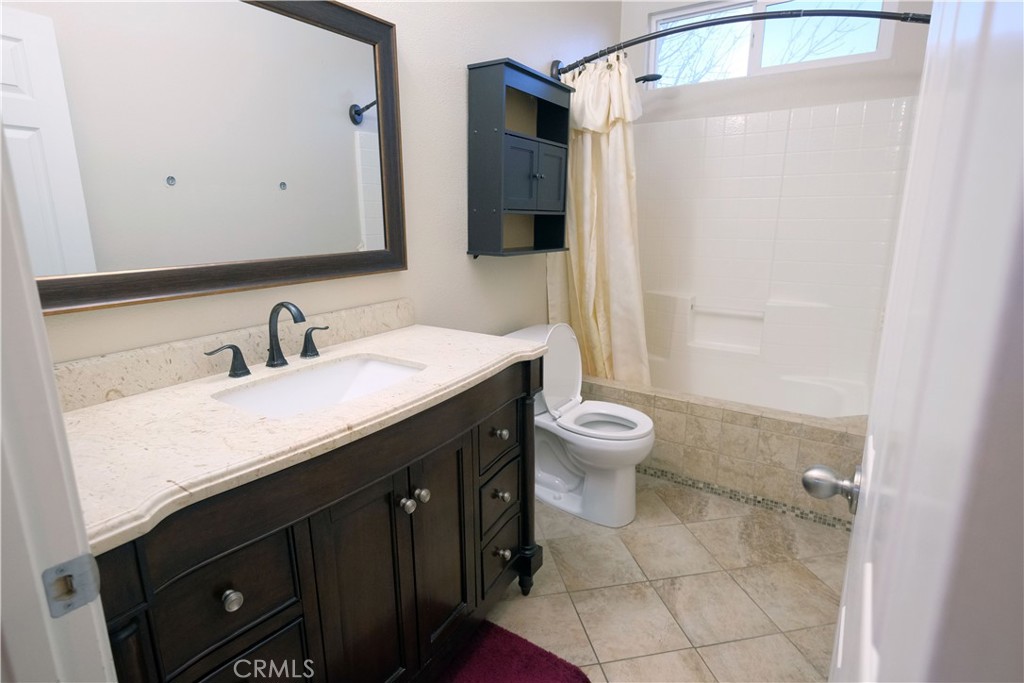 44638 Painted Desert